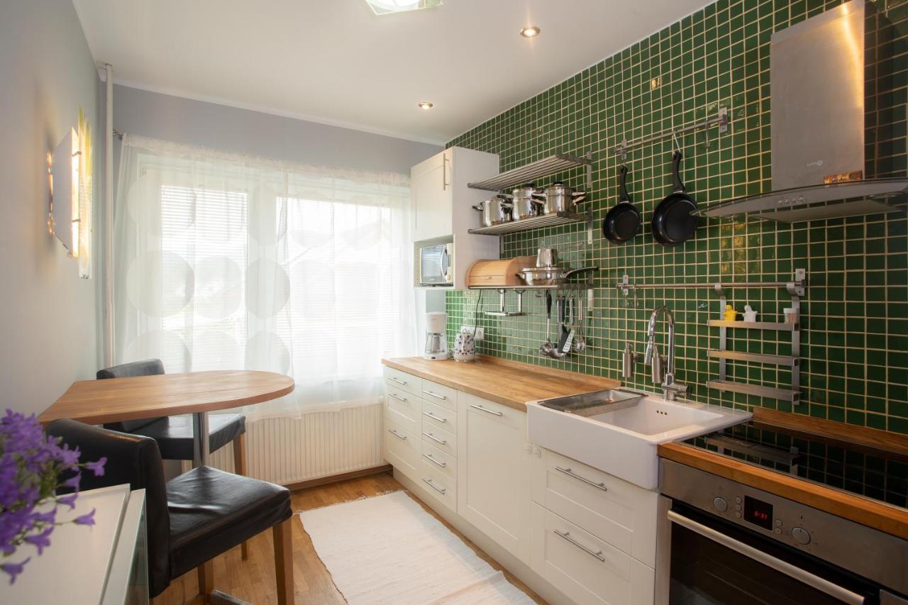 Apartment Rozalija Zirovnica ภายนอก รูปภาพ
